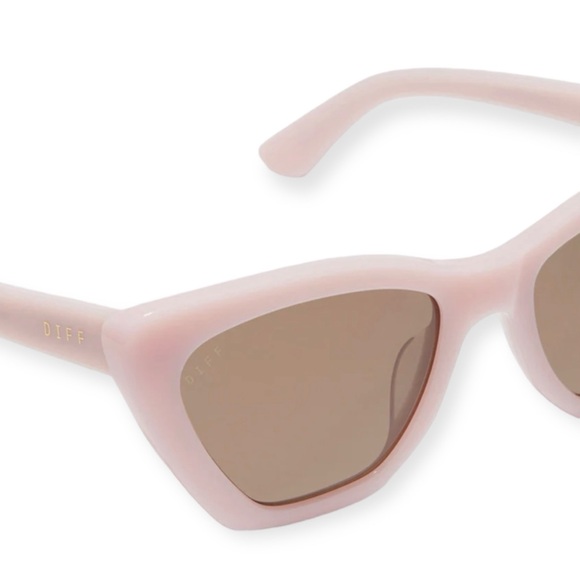 DIFF Camila Sunglasses Pink Velvet Frame Brown Lenses Retro Cat Eye NWT - Picture 5 of 7